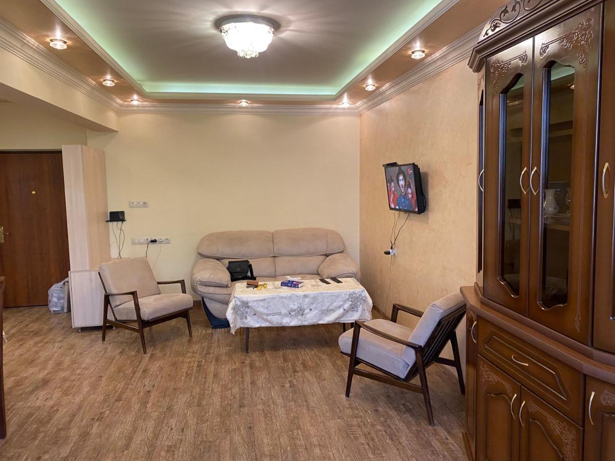 Apartment In Centre Evn 예레반 외부 사진